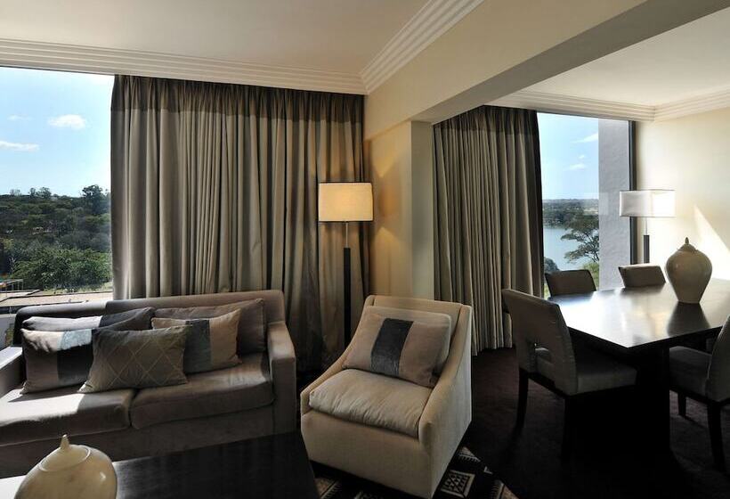 سوییت لوکس, Pullman Lubumbashi Grand Karavia