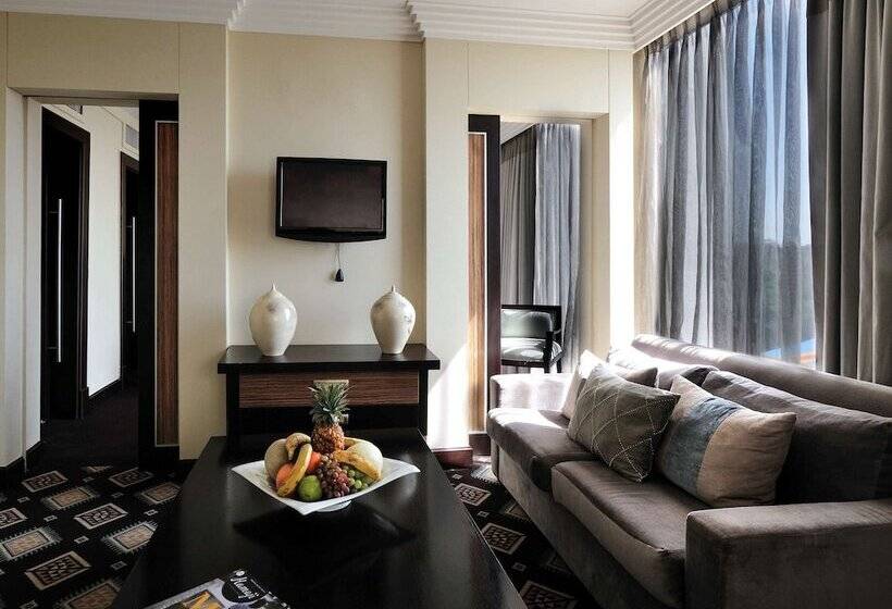 سوییت لوکس, Pullman Lubumbashi Grand Karavia