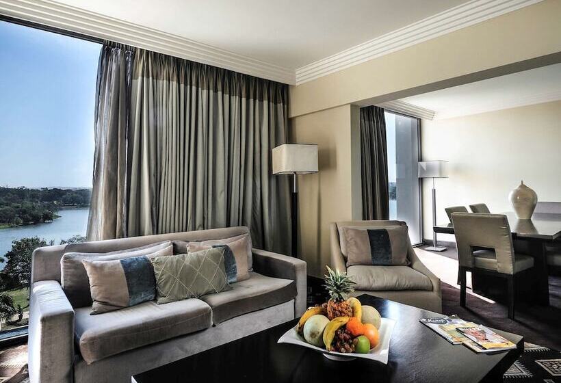 سوییت لوکس, Pullman Lubumbashi Grand Karavia