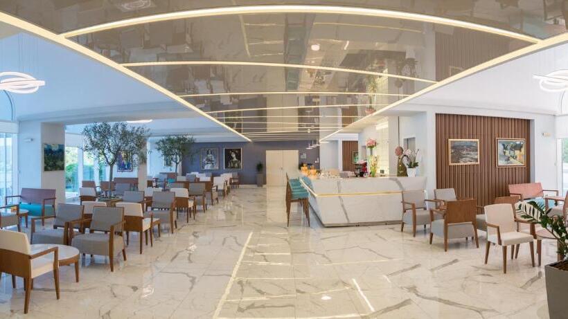 اتاق استاندارد با چشمانداز شهر, Sunce Neum