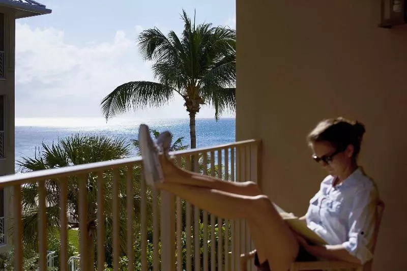 キングサイズベッドのスタンダードルーム, Grand Cayman Marriott Resort