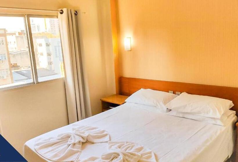 标准间, Ambassador