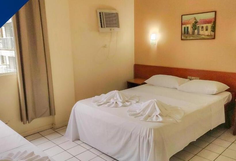 标准三人间, Ambassador