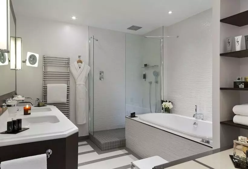 سوییت جونیور, Barriere Le Royal Deauville