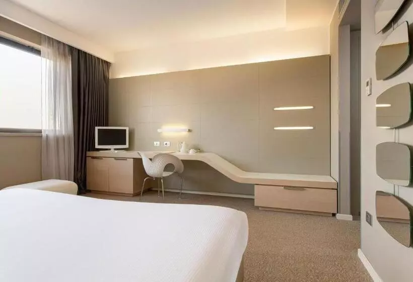 اتاق استاندارد, Best Western Plus Tower Hotel Bologna