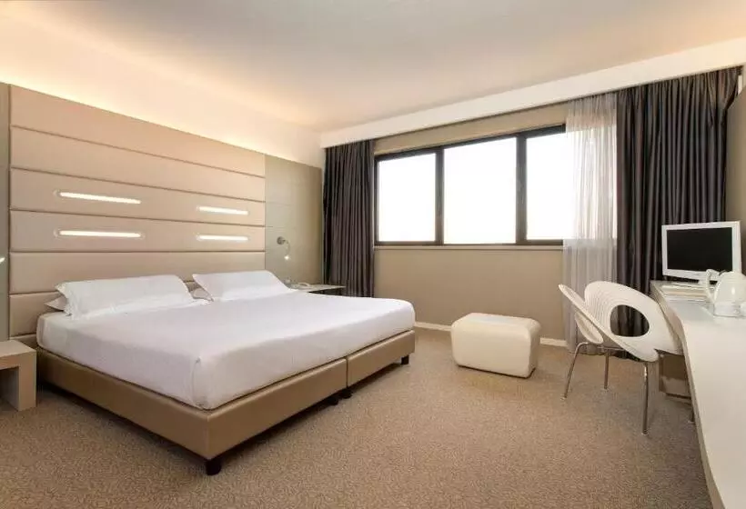 اتاق استاندارد, Best Western Plus Tower Hotel Bologna