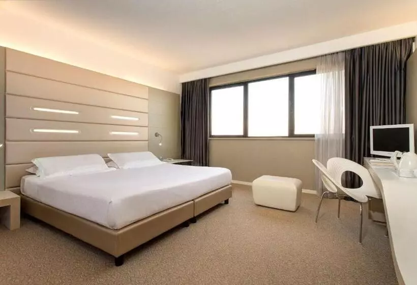 اتاق استاندارد, Best Western Plus Tower Hotel Bologna