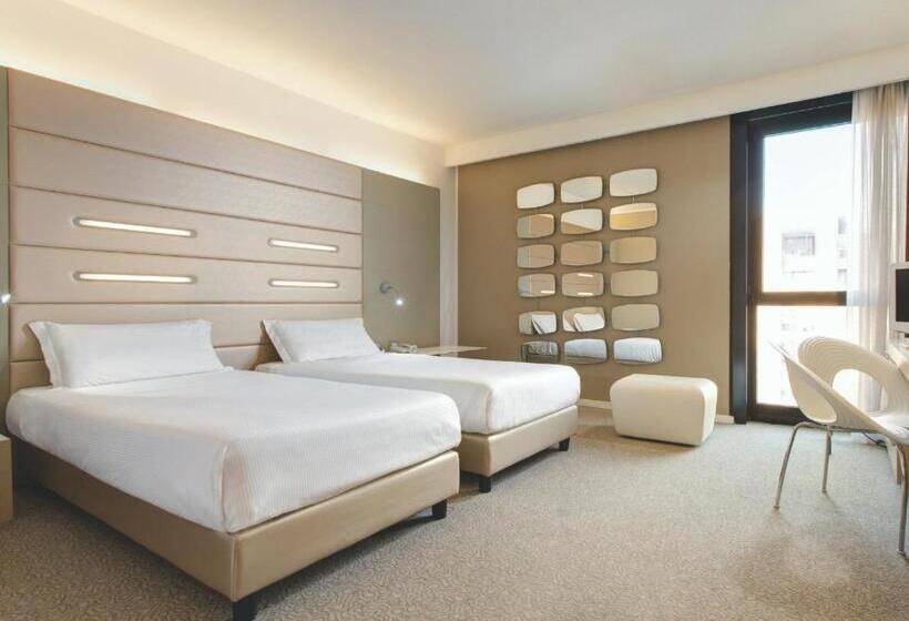 اتاق استاندارد, Best Western Plus Tower Hotel Bologna