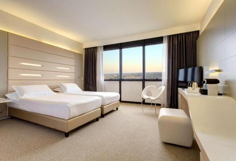 اتاق لوکس, Best Western Plus Tower Hotel Bologna