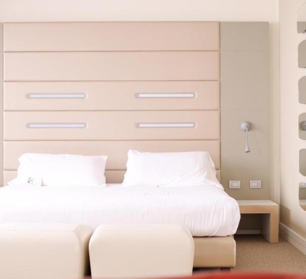 سوییت جونیور لوکس, Best Western Plus Tower Hotel Bologna