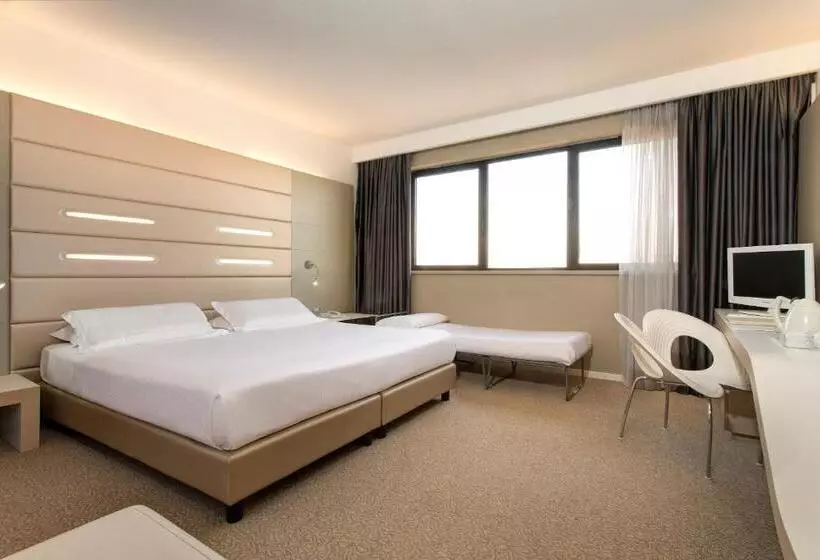 اتاق استاندارد سه نفره, Best Western Plus Tower Hotel Bologna
