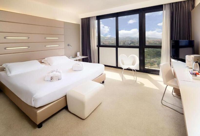 اتاق لوکس, Best Western Plus Tower Hotel Bologna