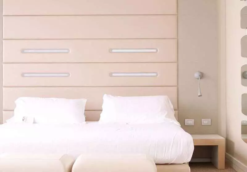 سوییت جونیور, Best Western Plus Tower Hotel Bologna