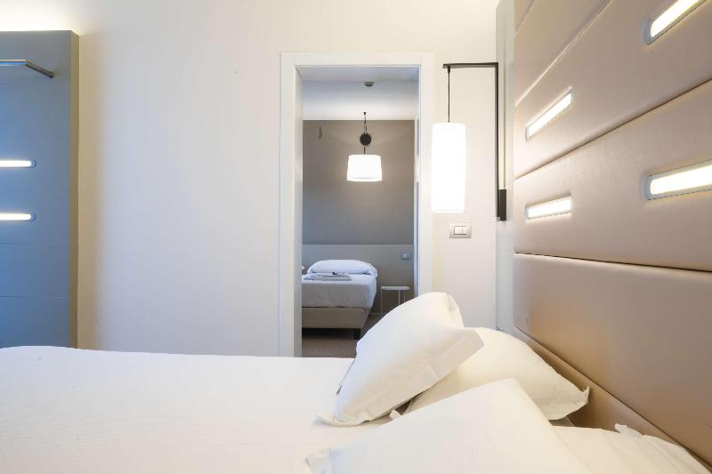 اتاق استاندارد چهار تخته, Best Western Plus Tower Hotel Bologna