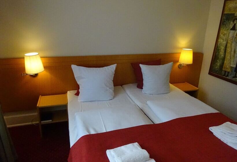 Номер Стандарт, City Hotel Nebo