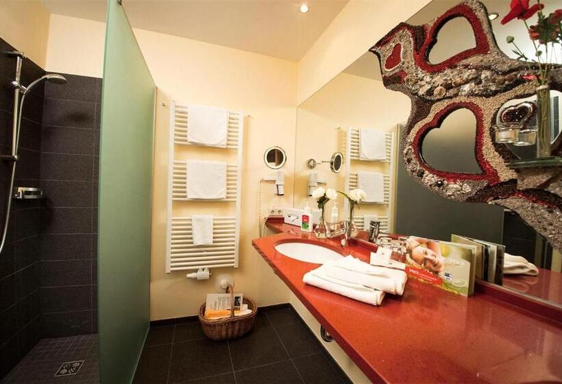 جناح عائلي, Der Kirchheimerhof   Superior