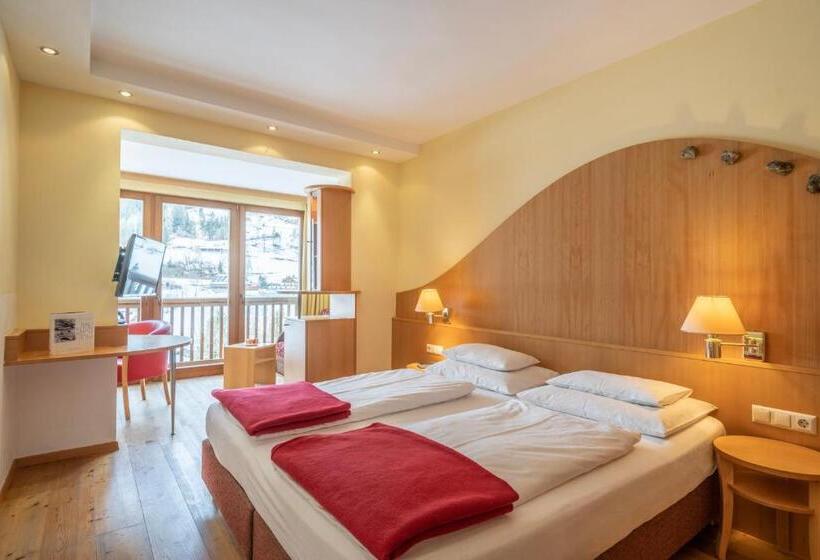 جناح عائلي, Der Kirchheimerhof   Superior