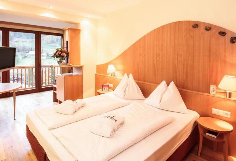 جناح جونيور مزوَّد بشرفة, Der Kirchheimerhof   Superior