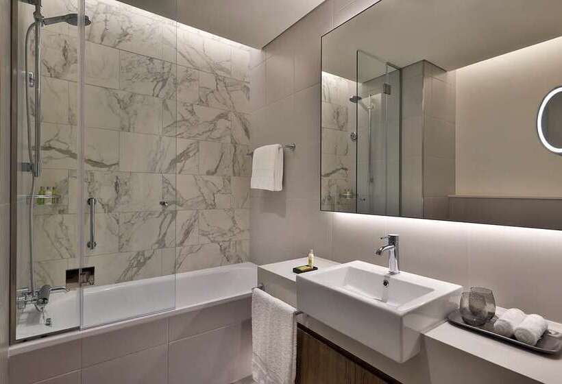 جناح سرير كينج, Glasgow Westerwood Spa & Golf Resort