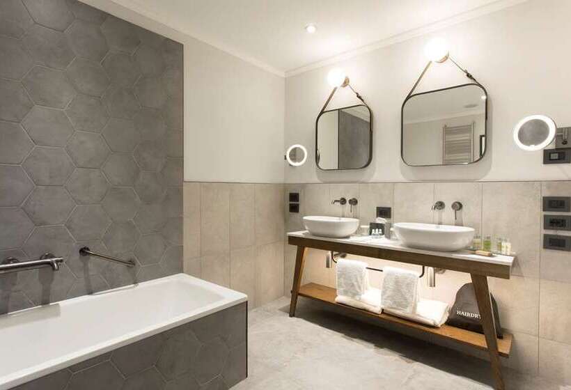 带大床的套房, Glasgow Westerwood Spa & Golf Resort