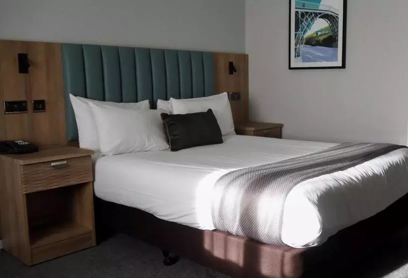 エクゼクティブルーム, Holiday Inn Telford Ironbridge, An Ihg