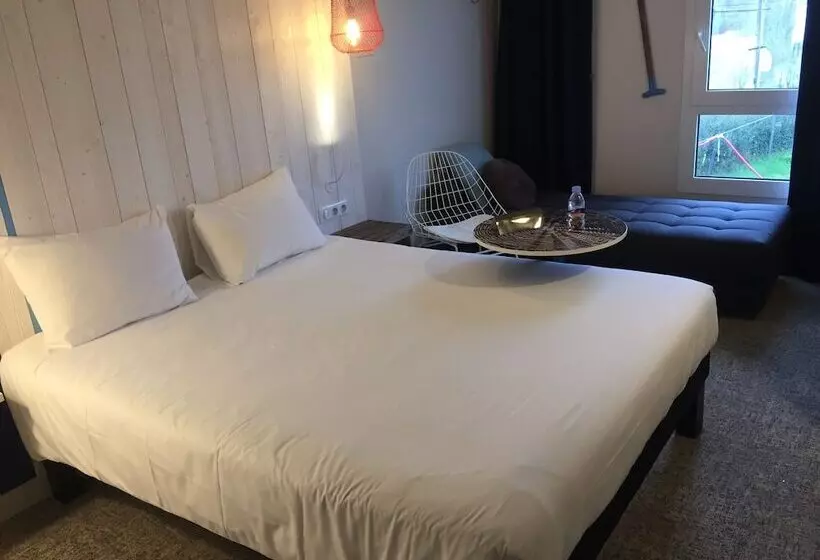 ダブルベッドスタンダードルーム, Ibis Styles La Rochelle Thalasso Châtelaillon