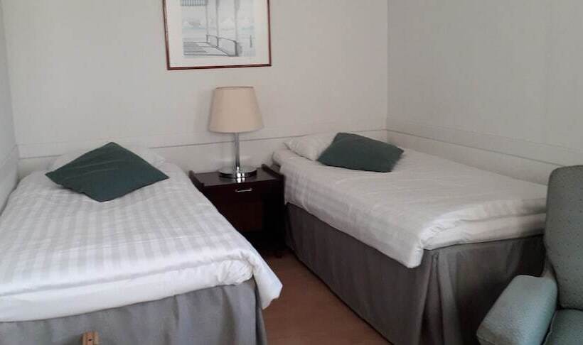 スタンダードルーム, Kauppahotelli