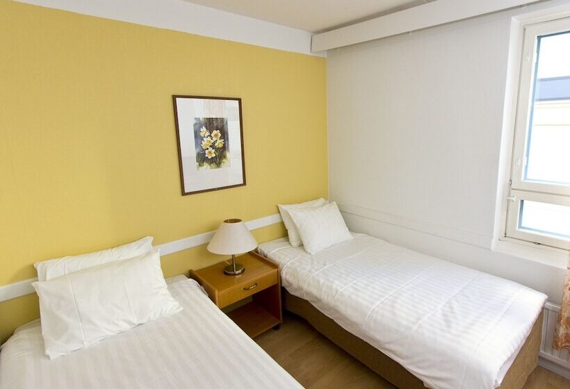 スタンダードルーム, Kauppahotelli