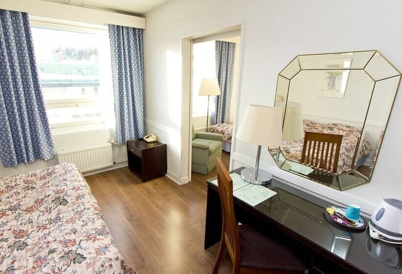 ファミリールーム, Kauppahotelli