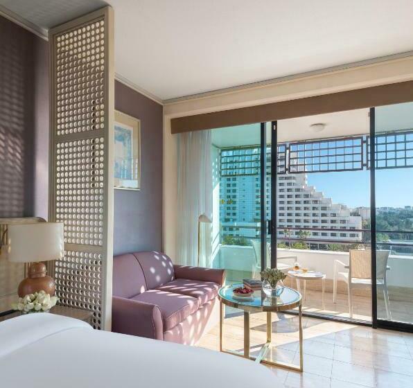 اتاق لوکس با چشم‌انداز دریا, Rixos Downtown Antalya, The Land of Legends Access
