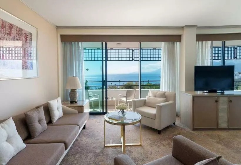 سوئیت جونیور با تخت بزرگ, Rixos Downtown Antalya, The Land of Legends Access