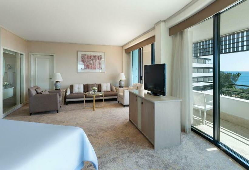 سوئیت جونیور با تخت بزرگ, Rixos Downtown Antalya, The Land of Legends Access