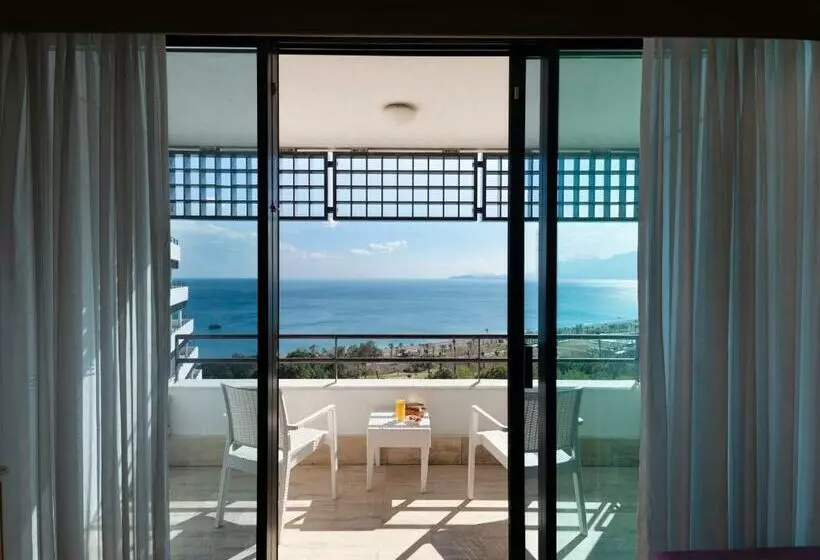 اتاق استاندارد با تخت بزرگ, Rixos Downtown Antalya, The Land of Legends Access