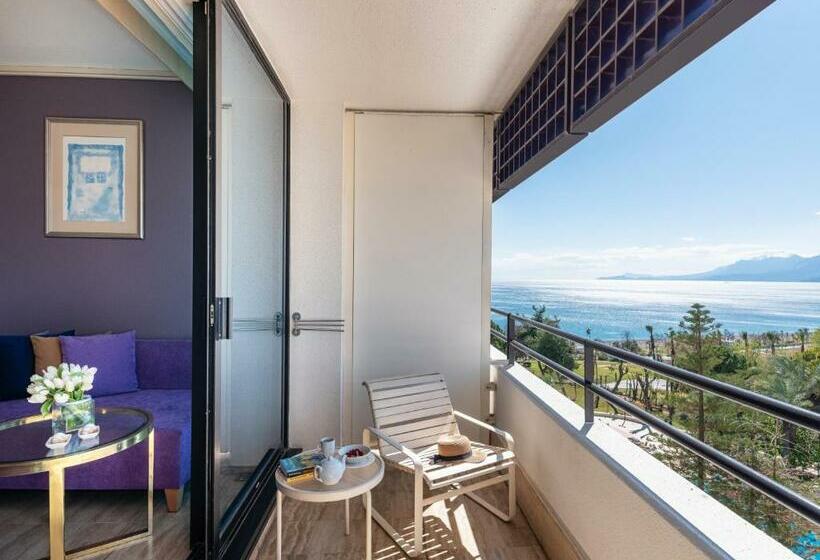 اتاق راحتی با چشم‌انداز دریا, Rixos Downtown Antalya, The Land of Legends Access