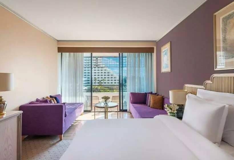 اتاق راحتی با چشمانداز دریا, Rixos Downtown Antalya, The Land of Legends Access