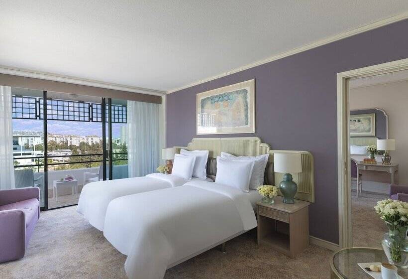 سوییت خانوادگی, Rixos Downtown Antalya, The Land of Legends Access