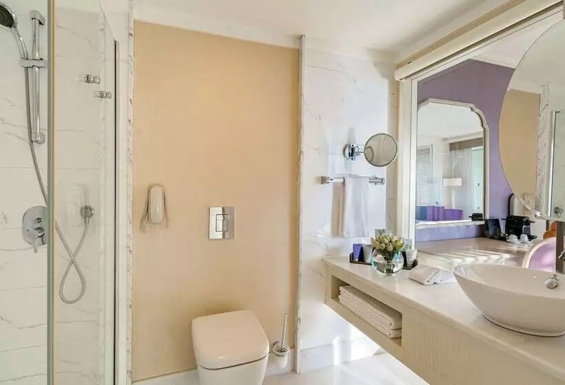 اتاق لوکس با چشمانداز شهر, Rixos Downtown Antalya, The Land of Legends Access