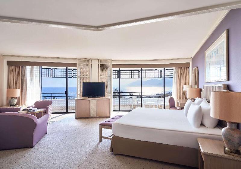 سوئیت جونیور با تخت بزرگ, Rixos Downtown Antalya, The Land of Legends Access