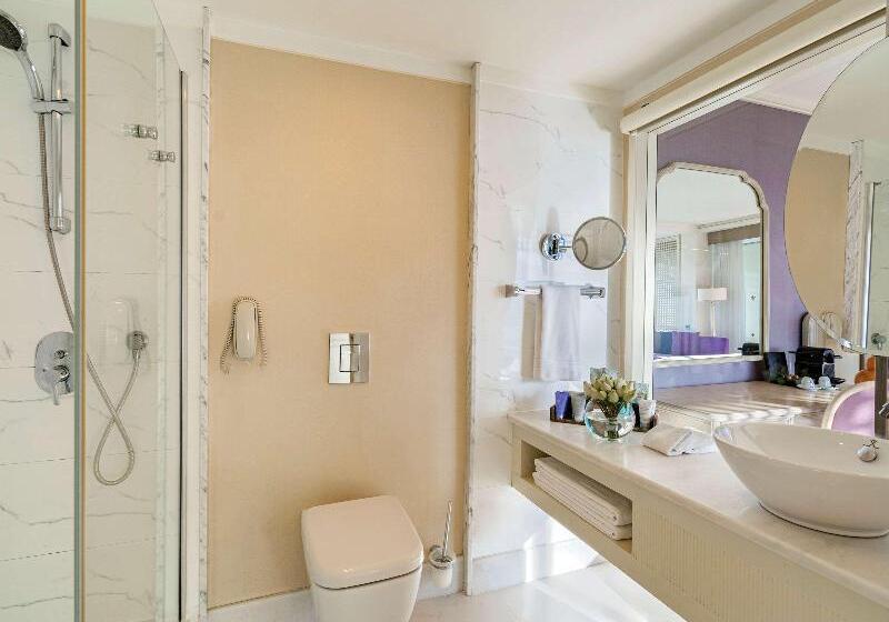 اتاق لوکس با چشمانداز دریا, Rixos Downtown Antalya, The Land of Legends Access