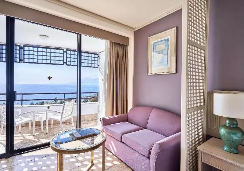 اتاق استاندارد تودرتو, Rixos Downtown Antalya, The Land of Legends Access