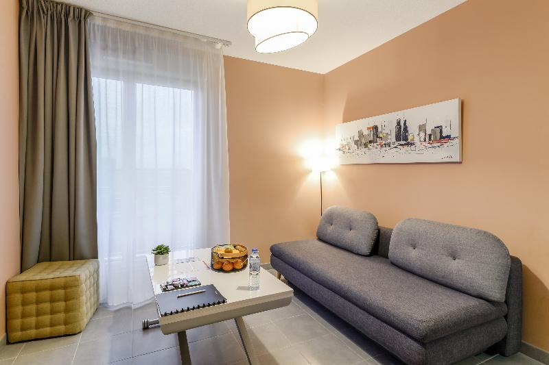 Номер Стандарт Трехместный, Sandman Signature London Gatwick