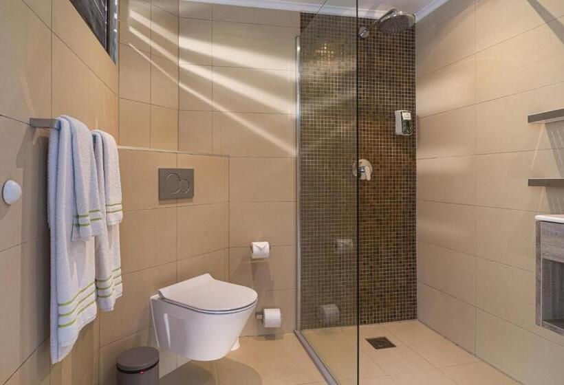 اتاق استاندارد با چشمانداز دریا, Lionsdive Beach Resort