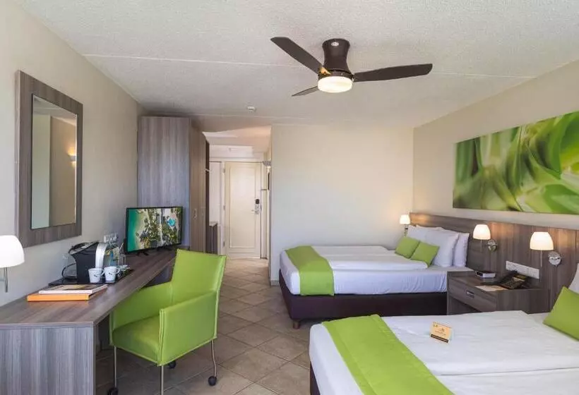 اتاق استاندارد با چشمانداز دریا, Lionsdive Beach Resort
