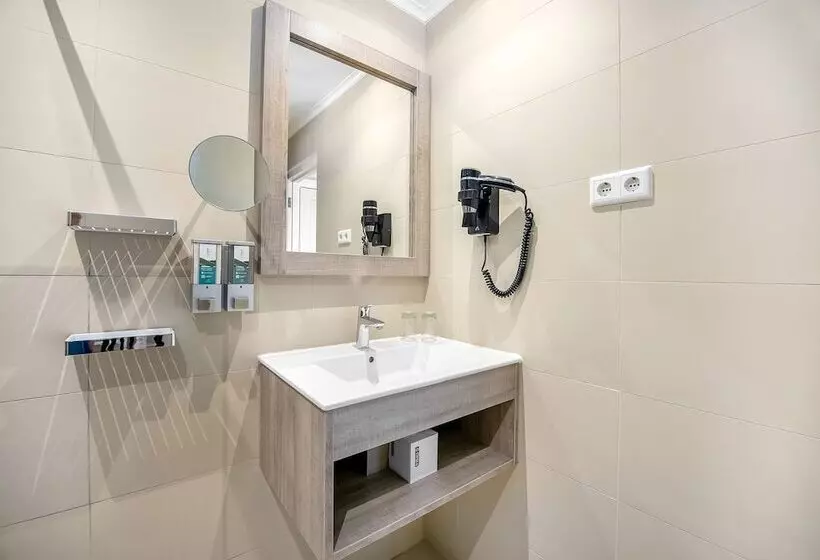 اتاق استاندارد با چشمانداز دریا, Lionsdive Beach Resort