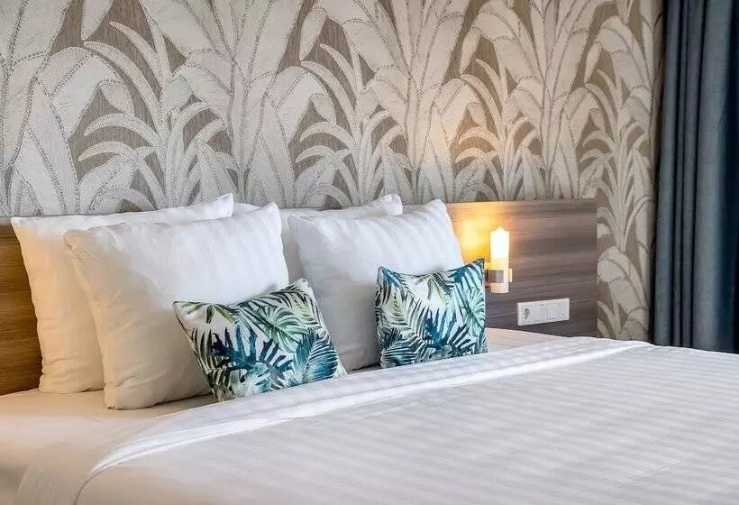اتاق استاندارد با چشمانداز دریا, Lionsdive Beach Resort
