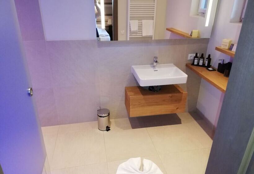 غرفة قياسية فردية, Verwall