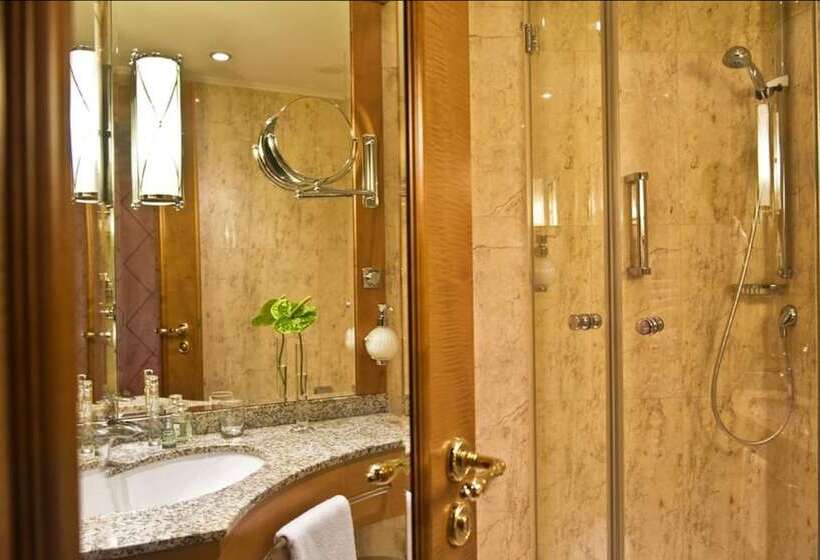 コンフォートルーム, Am Jägertor