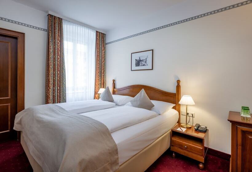 اتاق استاندارد, Am Mirabellplatz