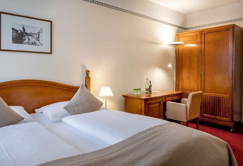 اتاق استاندارد, Am Mirabellplatz