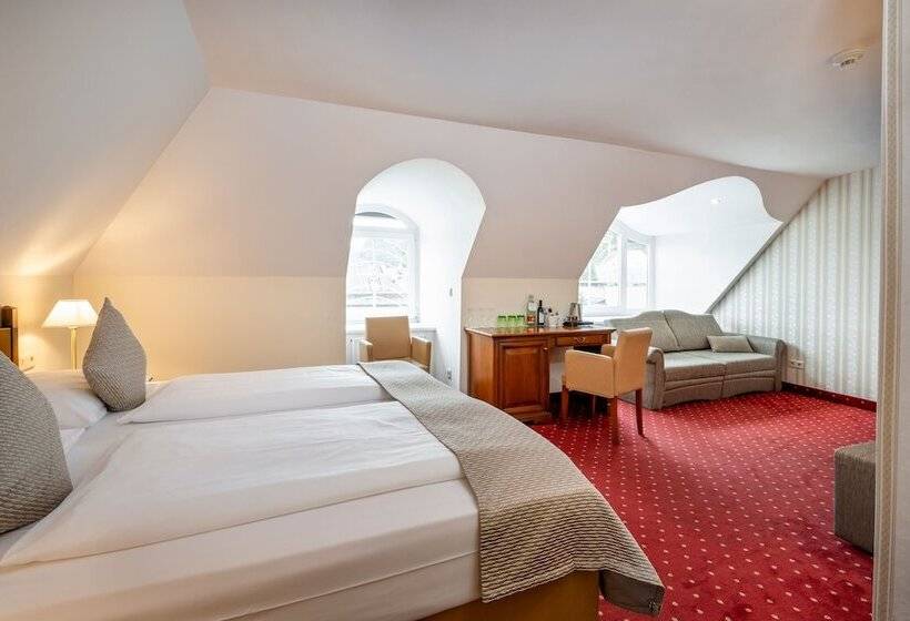 اتاق خانوادگی, Am Mirabellplatz